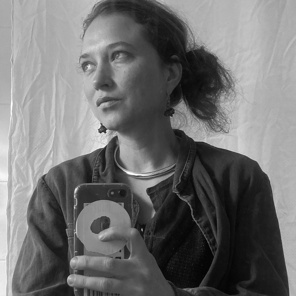 Tara VerseyHero Image